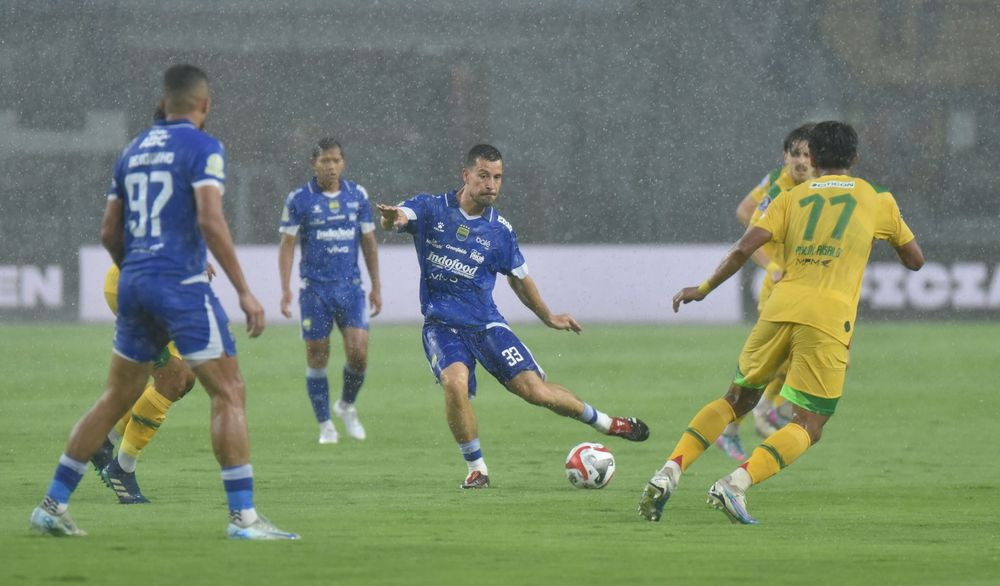 Attachment for Alasan Thom Haye Bergabung dengan Persib: Mencari Tantangan Baru, Indonesia Seperti Rumah